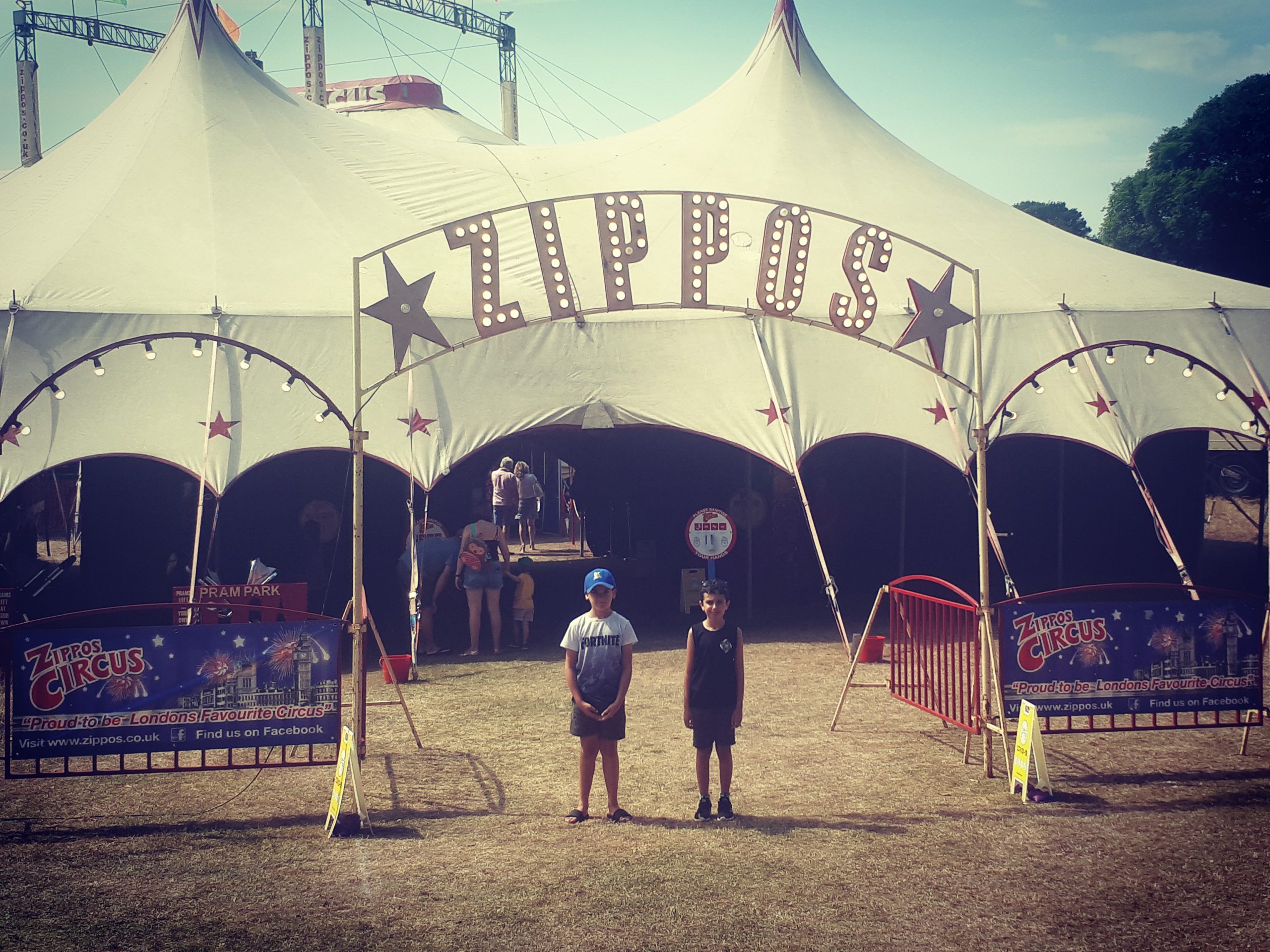 Zippos Circus Entrance with the kids